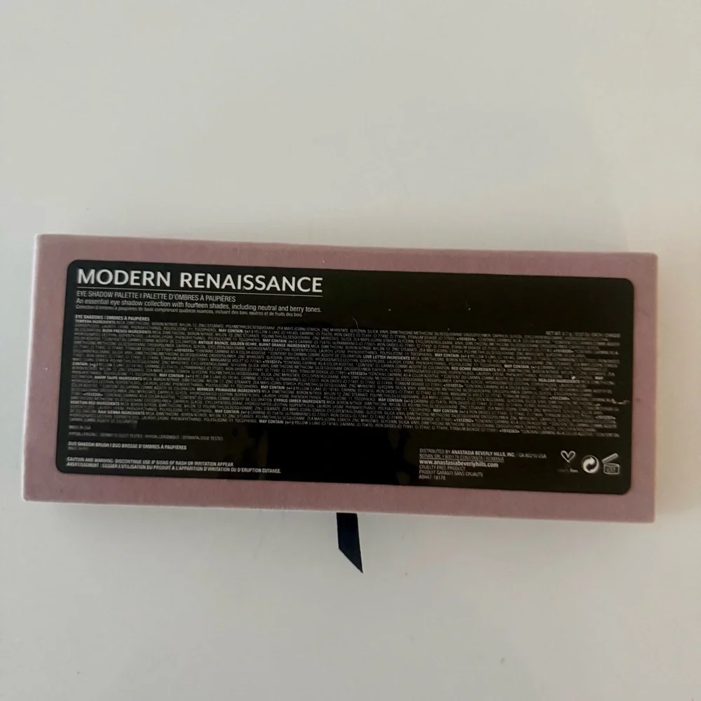 Modern Renaissance Eyeshadow Palette